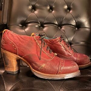 PS Kaufman Vintage Red Leather Heeled Oxfords